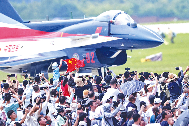 日逼免费大全视频播放长春航空展迎来首个公众日